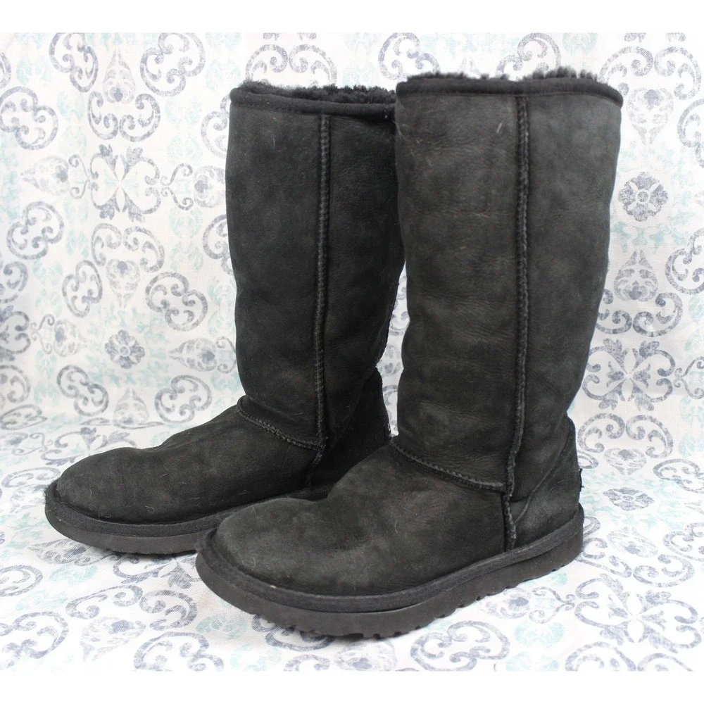 UGG Australia Classic Tall 5815 Black Leather Sheepskin Boots Womens 7‎